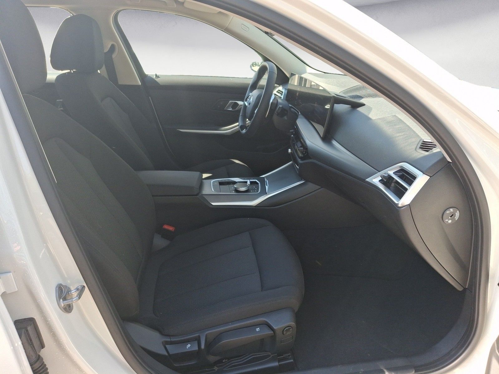 BMW 318i Touring Auto Comfort Paket foto 9