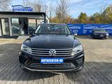 Volkswagen Touareg /3,0 TDI / BMT/ 4MOTION / "Terrain Tech" - Volkswagen Touareg: Schwarz