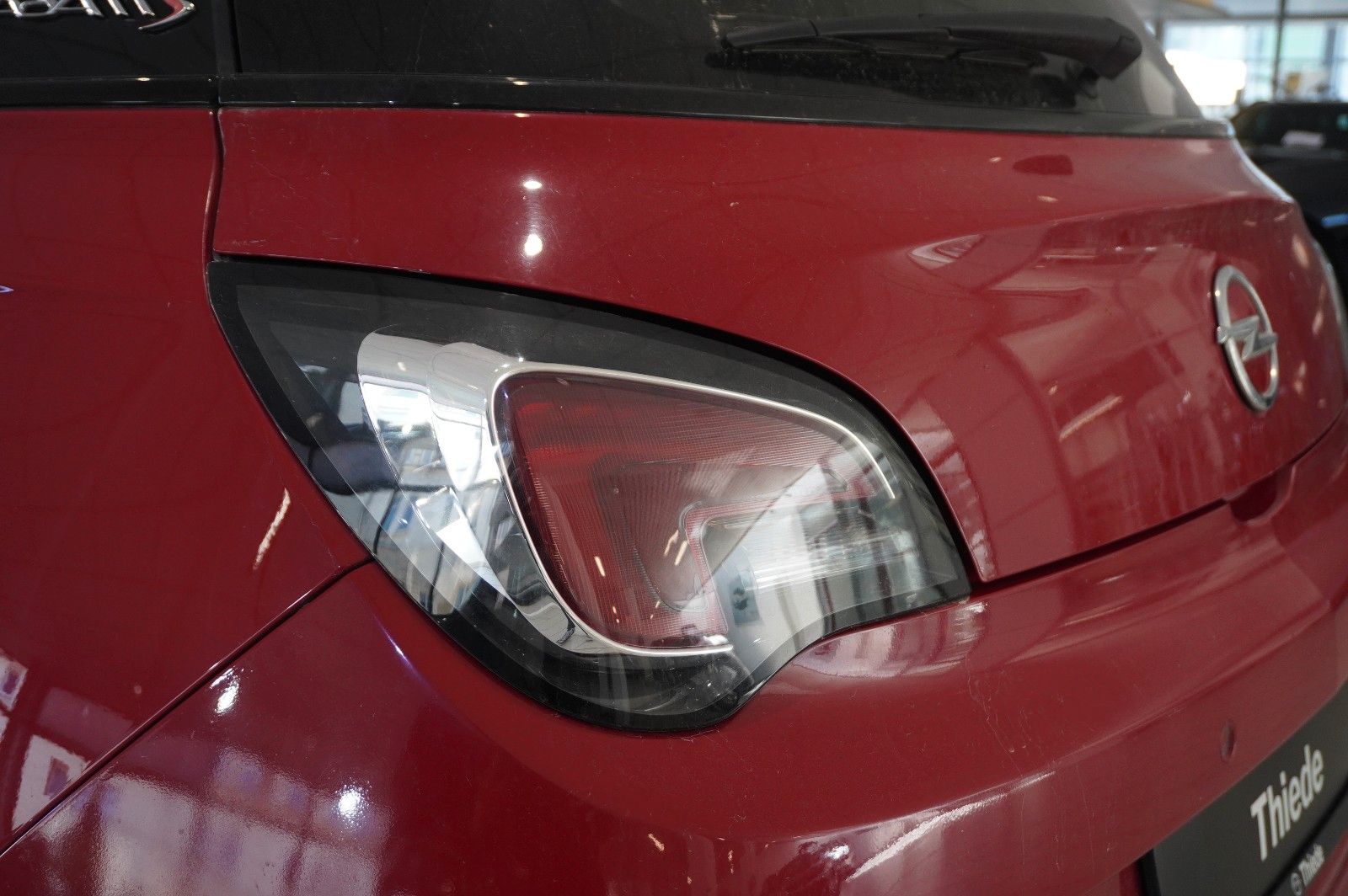 Fahrzeugabbildung Opel Adam S 1.4T SPORT NAVI/LED/SHZ/TEMP./OPC/PDC/USB