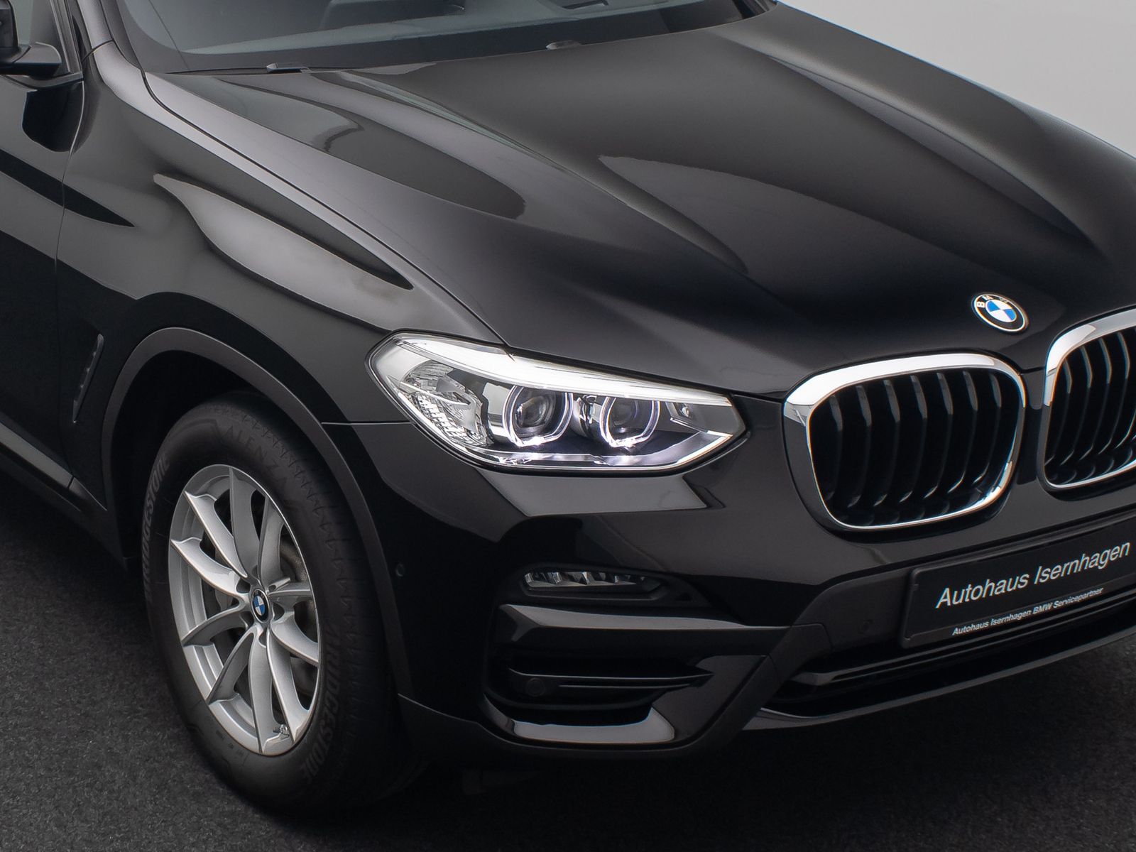 Fahrzeugabbildung BMW X3 xD30e Kamera HUD DAB Komfort Sport LED 18Zoll