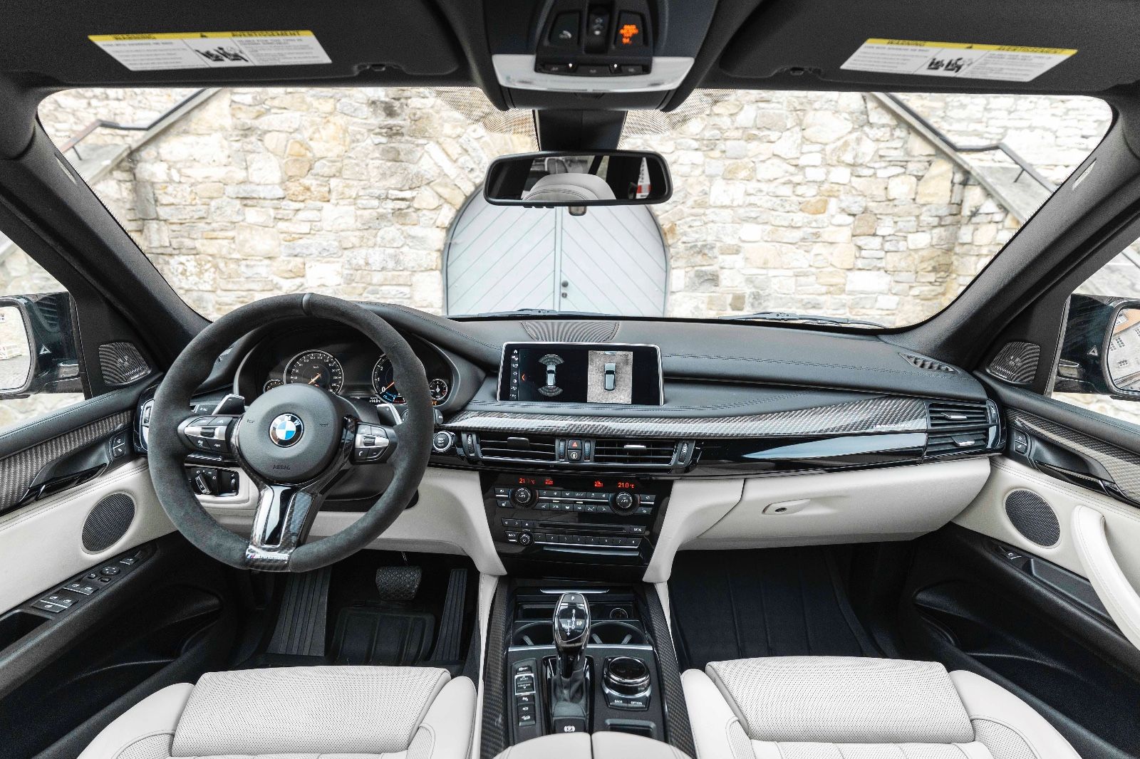 Fahrzeugabbildung BMW X5 xDrive50i Sportpaket ACC LED 360° HUD H&K