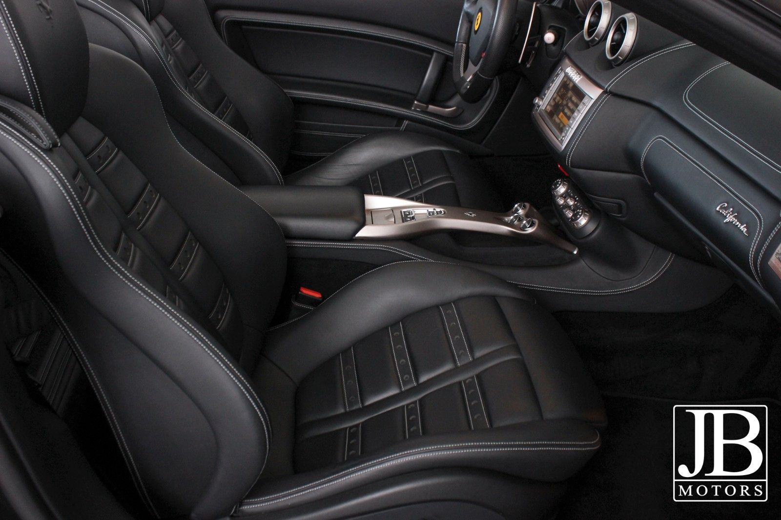 Fahrzeugabbildung Ferrari California 4.3 V8 Edition 30 Deutsches Fahrzeug