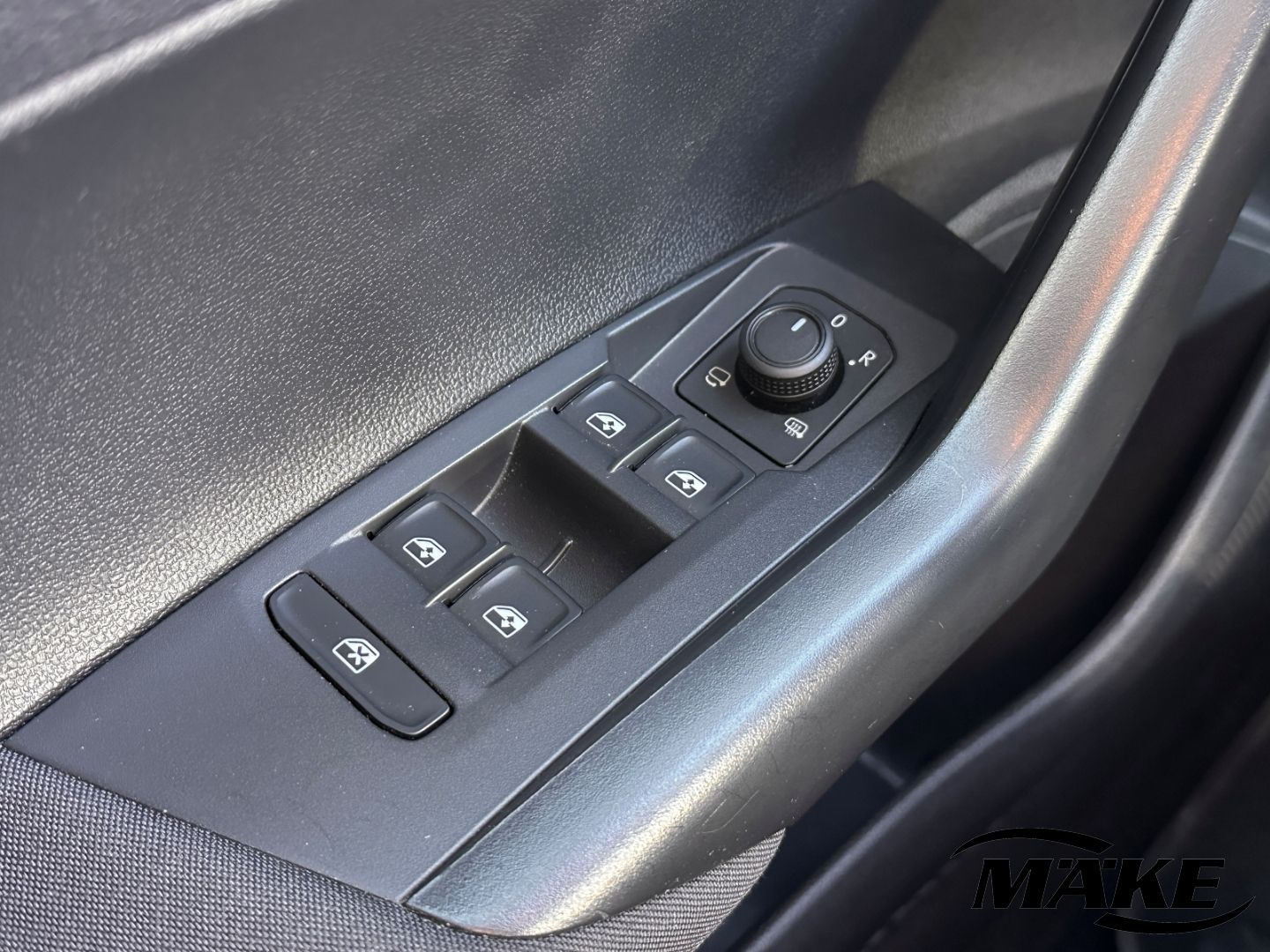 Polo Life 1.0 APP PDC GRA LED SITZHZG KLIMA ALU