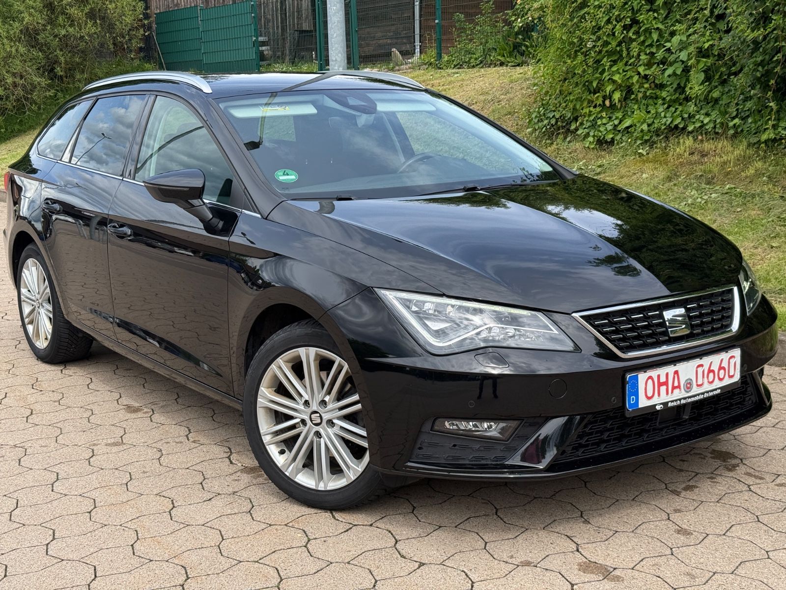 SEAT Leon ST 1,4 Xcellence Navi+Kamera+LED+Alu !!!