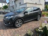 Toyota RAV 4 2,2-l-D-4D 4x4 Executive Executive - Toyota RAV 4 in Dortmund