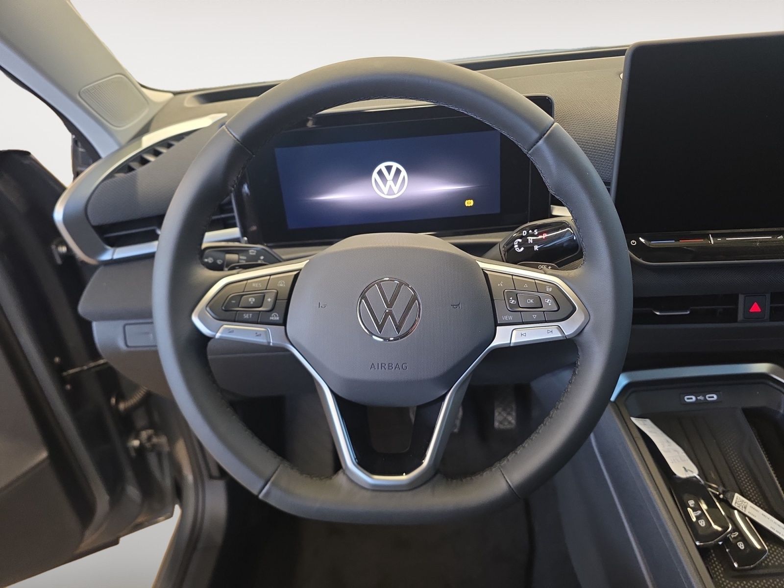 Volkswagen T-Roc - Bild 13