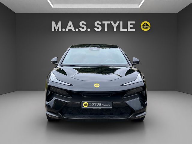 Fahrzeugabbildung Lotus Eletre R KEF rotes Leder sehr selten