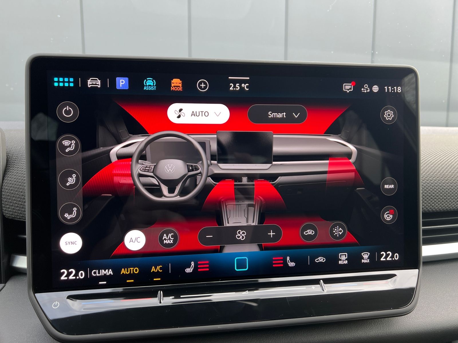 Fahrzeugabbildung Volkswagen T-Roc R-Line 1.5 eTSI DSG *Neues Modell, AHK, Bl