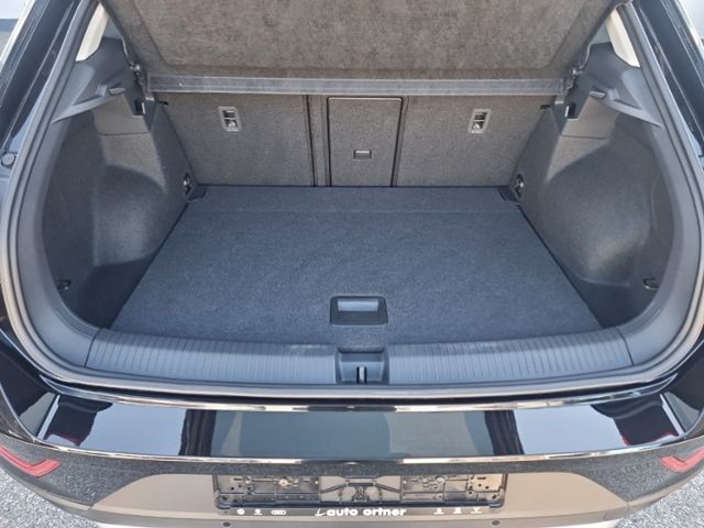 Fahrzeugabbildung Volkswagen T-Roc GOAL 1,5 TSI DSG AHK IQDRIVE KAMERA NAVI K