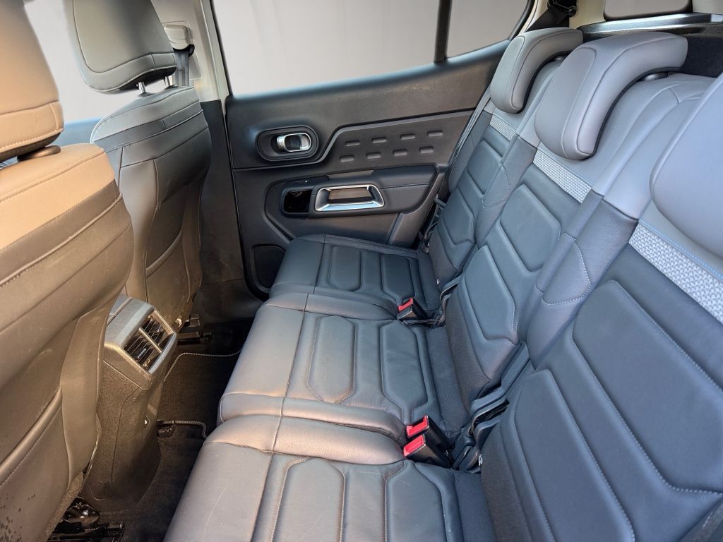 Fahrzeugabbildung Citroën C5 Aircross Hybrid 225 e-EAT8 SHINE PACK