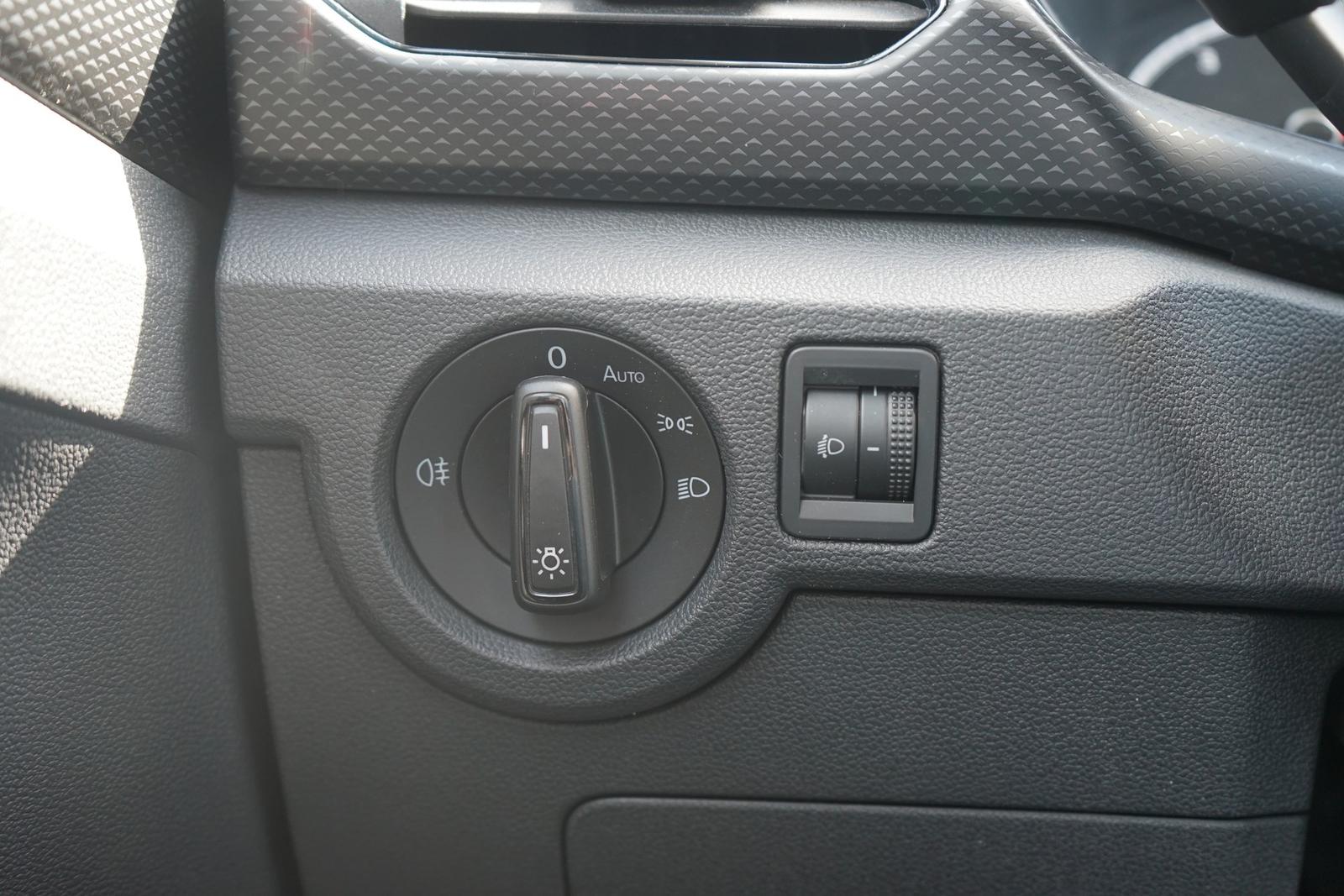 Volkswagen T-Cross 1.0 TSI AAC SHZ AppConnect, миниатюра 20