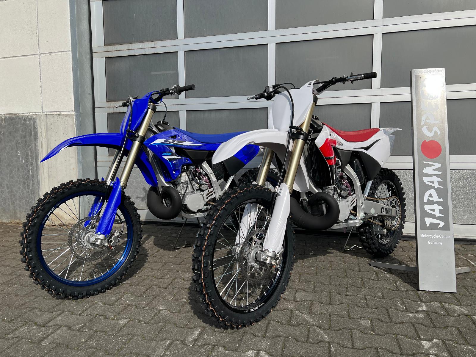 Yamaha YZ250LC Neufahrzeug