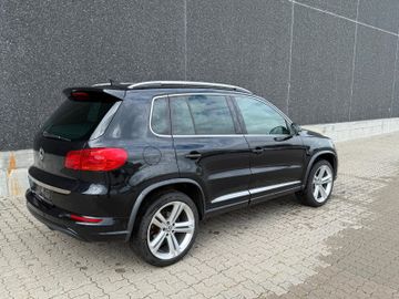 Volkswagen Tiguan - 2