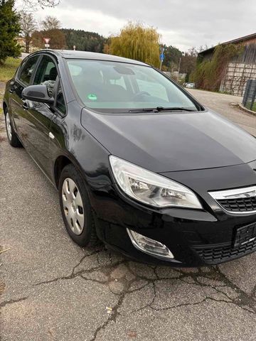 Opel Astra J Turbo Sport Erste Hand