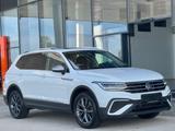 Volkswagen Tiguan Allspace 4x4 ACC*AHK*PANO*360°*HARMKARDON - Volkswagen Tiguan Allspace in Kassel