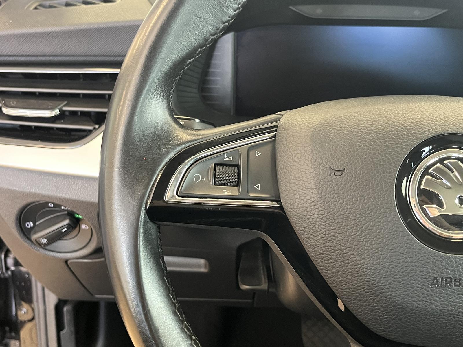 Skoda Kamiq Spurhalte*Dig.Cockpit*DSG*CarPlay*Tempomat