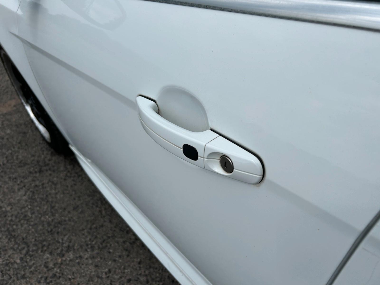 Ford Focus 2013 — photo 13