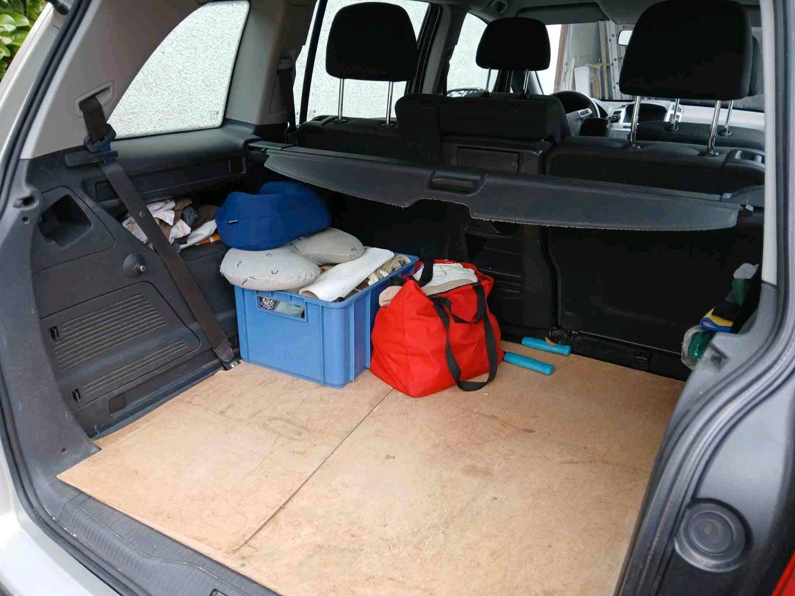 Opel Zafira 2009 — photo 12