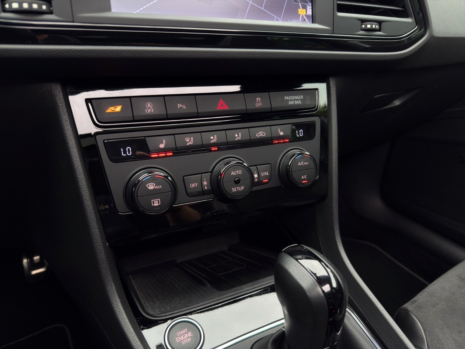 Fahrzeugabbildung SEAT LeonST Cupra*Pano*ACC*Soundsystem*Carplay*Allrad
