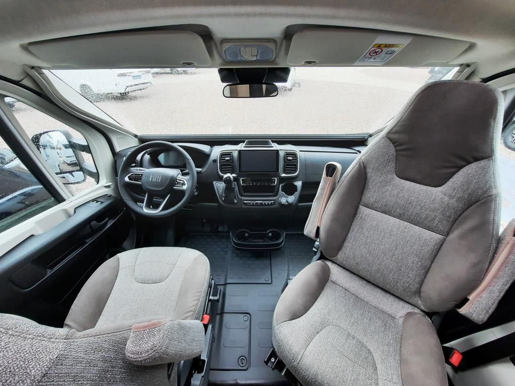 Fahrzeug Übersicht 16 Fahrzeugabbildung Hobby ONTOUR T 710 GE Verfüg./Sparen Sie 17.557,- €
