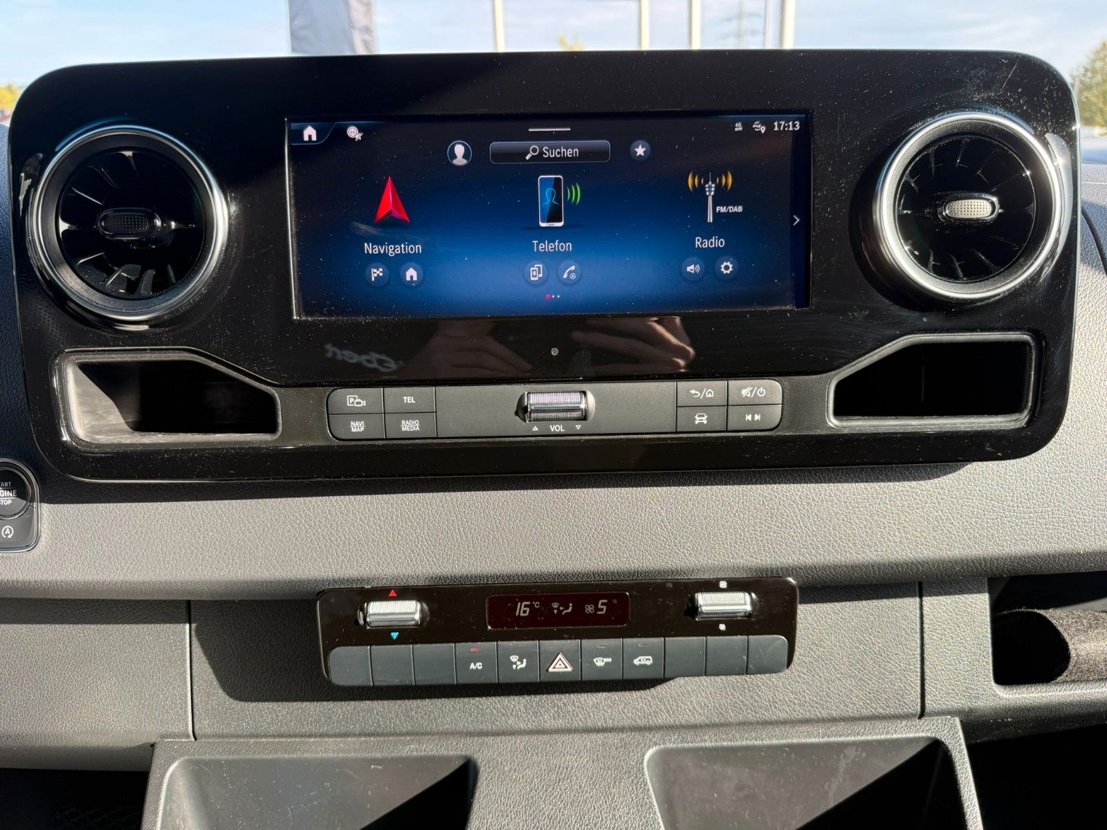 Fahrzeugabbildung Mercedes-Benz Sprinter 317 CDI 9G 4325 Klima Kamera LED