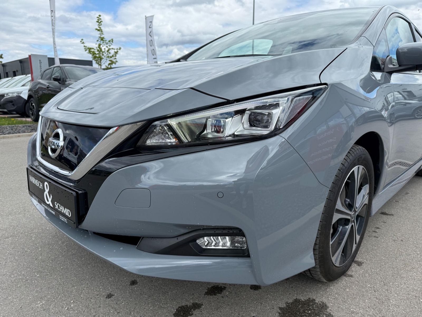 Fahrzeugabbildung Nissan Leaf N-Connecta - 360°, LED, Winter-P.,SOH96%