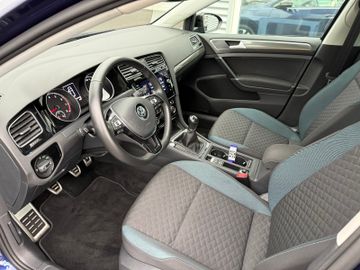 Volkswagen Golf VII Variant IQ+LED+APP+ACC+LkHz+Pano