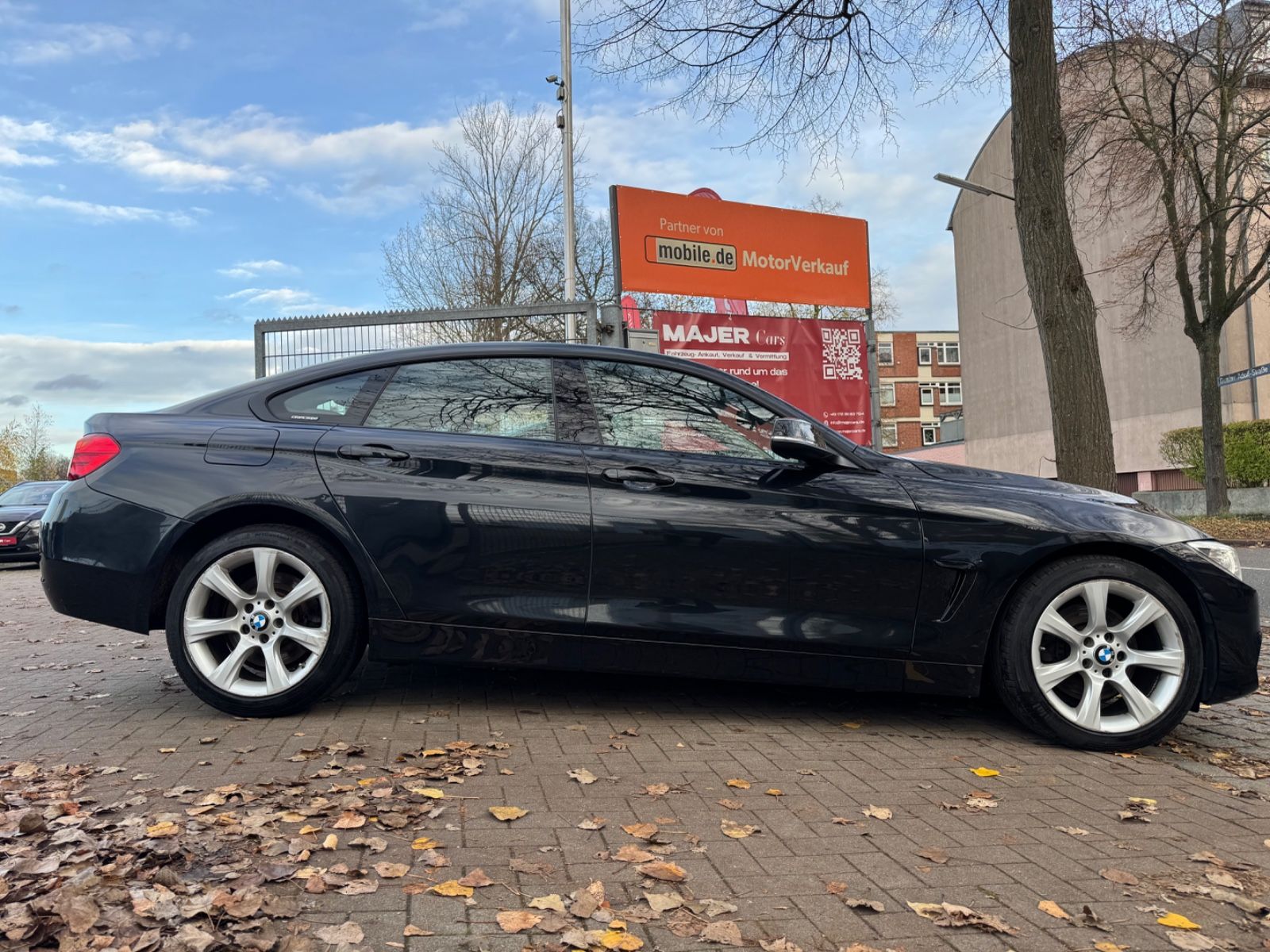 Fahrzeugabbildung BMW 430d xDrive Gran Coupé NAVI*LEDER*BI-XENON*LED