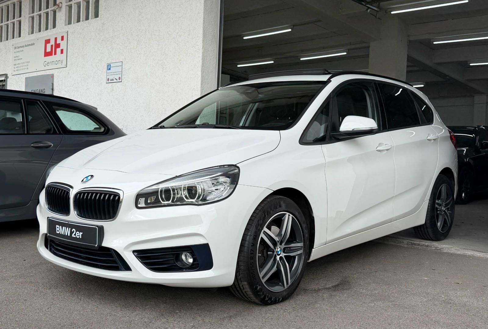 BMW 218d Sport Line Panorama Navi Sitzh. Kamera LED