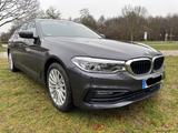 BMW 520d Tour. Spo. Line/ Panno/HUD/AdaDr/AHK/Sitzlü