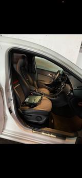 Mercedes-Benz Aouto Mersedes Benz - Mercedes-Benz: Mersedes