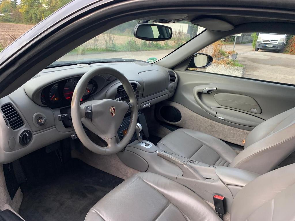 Porsche 996