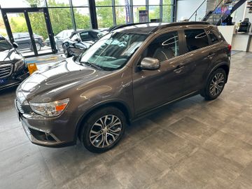 MYAUTOCENTER – Gebraucht- und Jahreswagen mit Werkstattservice in Pfaffenhofen Mitsubishi ASX Edition 100+ 4WD *TÜV*Xenon*Kamera*