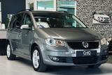 Volkswagen Touran United AUTOMATIK|2.HAND|NAVI|PDC|SHZ - Volkswagen Touran aus 2009: United