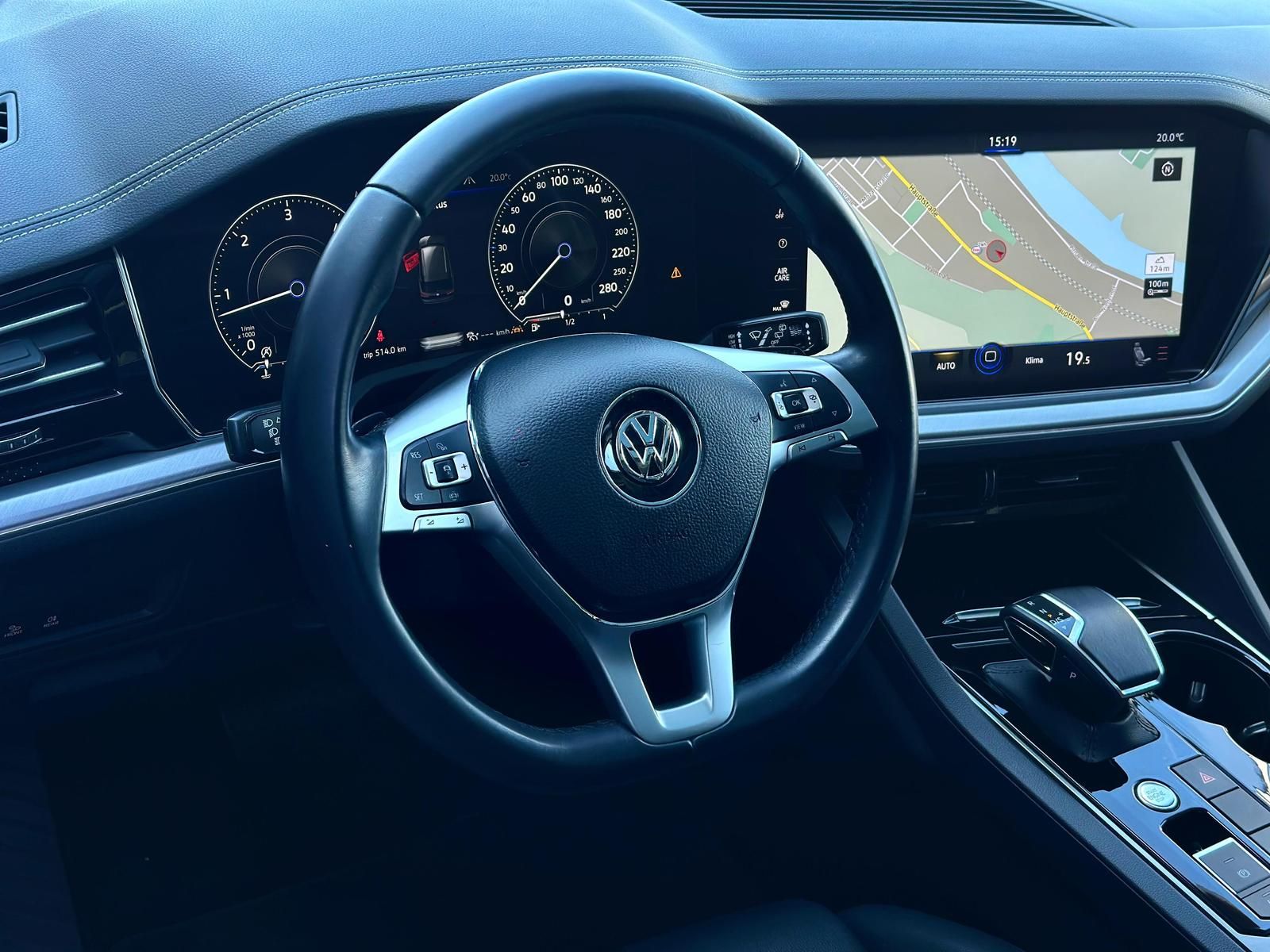 VW Touareg 3.0TDI R LINE 4M BLACK MATRIX#AHK#AIR#SH - Image 28