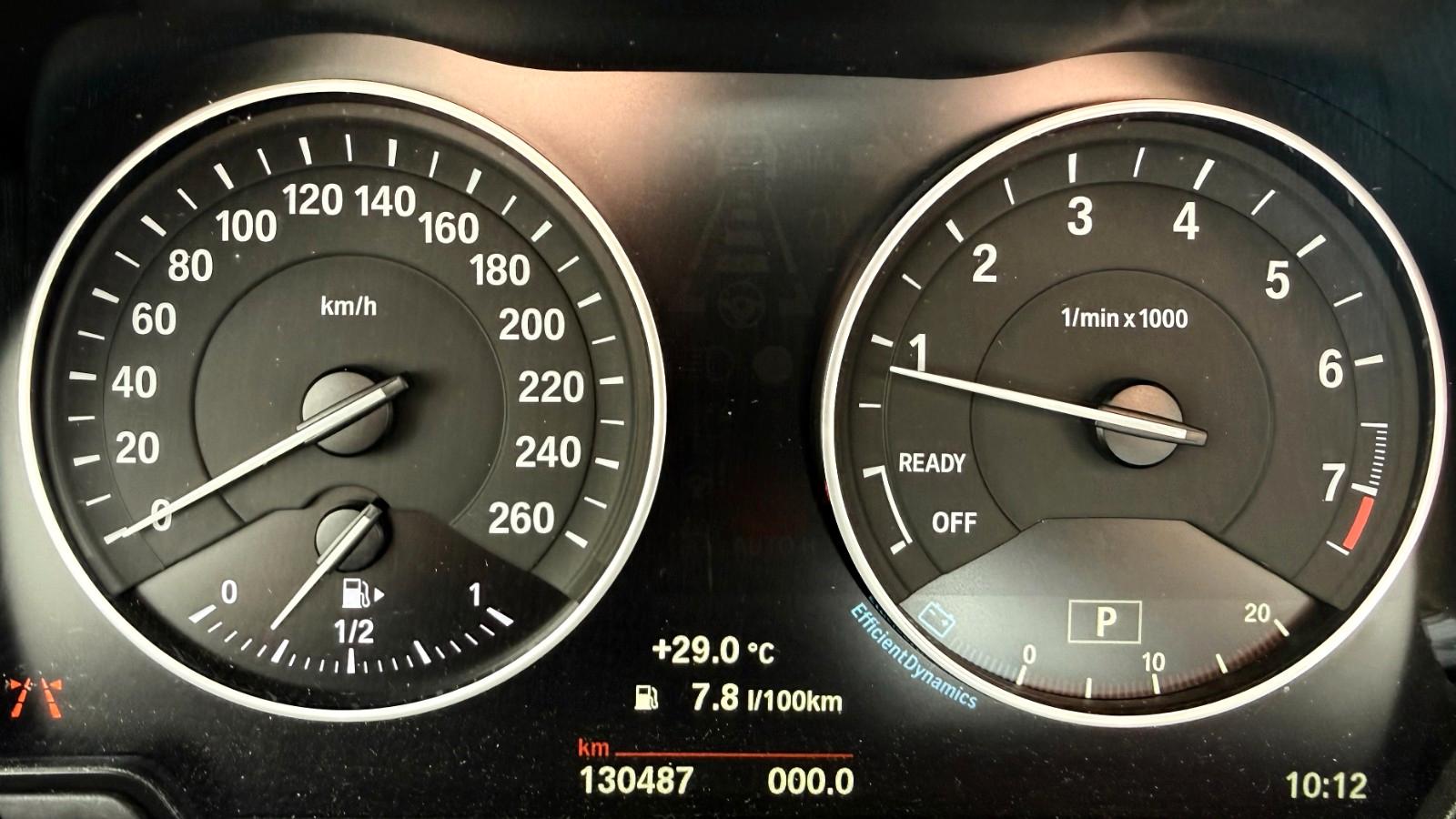 BMW 225i Active Tourer Luxury Pano AHK ACC HUD H/K
