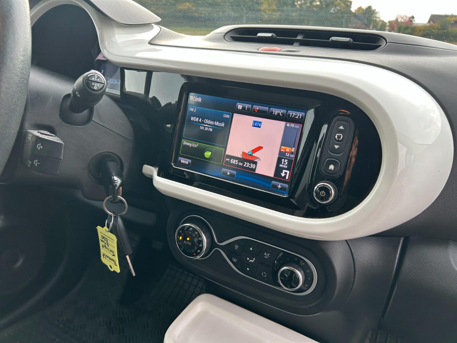 Renault Twingo Intens TCe 90 Klimaauto. Navi PDC Kamera