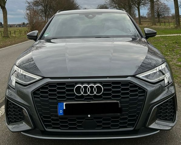 Audi A3 40 TFSI e S tronic S line Sportback S line