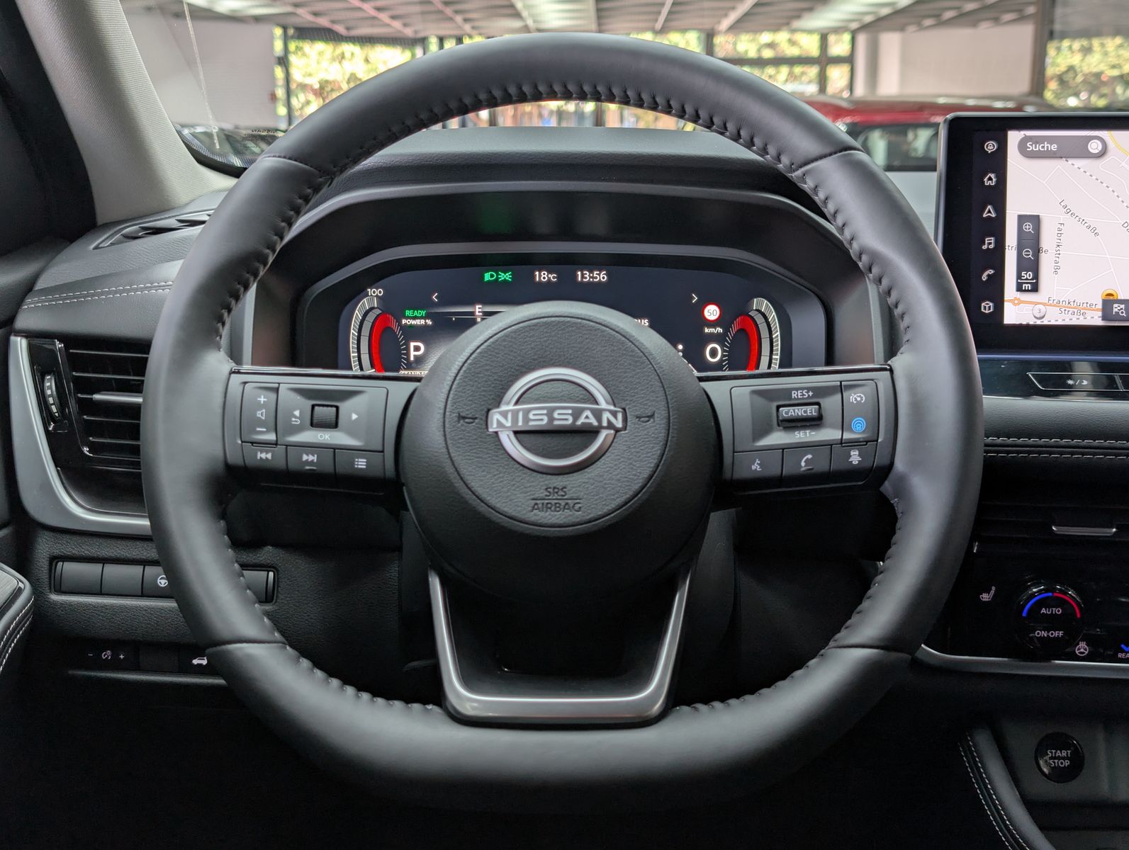 Fahrzeugabbildung Nissan X-Trail 1.5 e-Power e-4 Tekna Bose HUD LED+ 20"