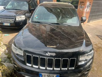 Jeep Grand Cherokee - 2