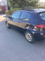 Alfa Romeo Auto zu verkaufen - gebrauchte Alfa Romeo 147 aus dem Jahr 2006
