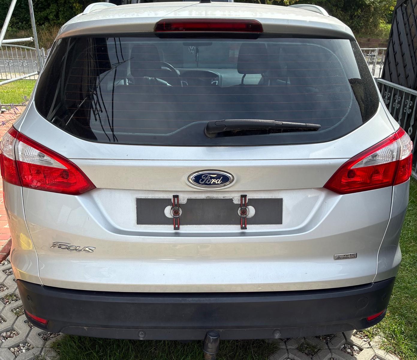 Ford Focus 2012 — photo 9