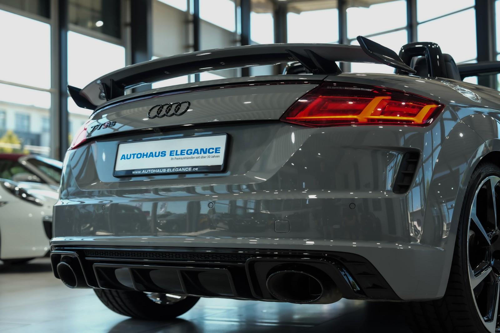 Audi TT RS Road. qu*NARDO-GRAU*CARBON*B&O*NAPPA*1.HD