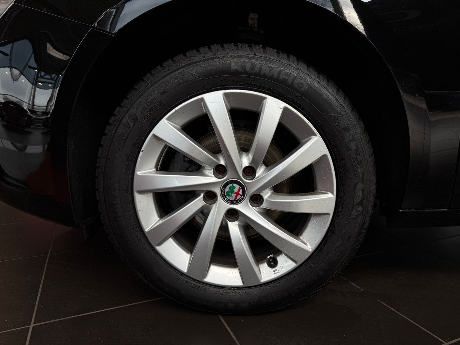 Fahrzeugabbildung Alfa Romeo Giulietta Basis KLIMA NAVI