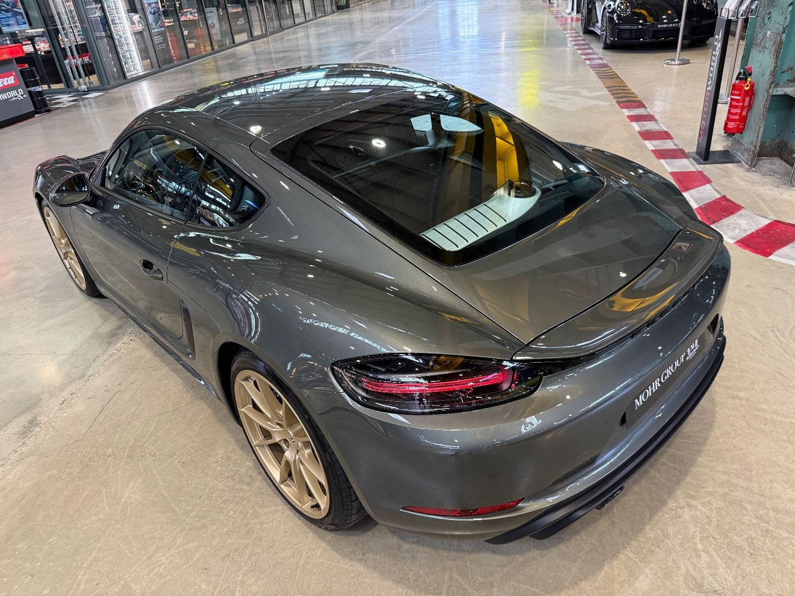 Porsche 718 Cayman GTS 4.0/Approved/MANUFAKTUR foto 7