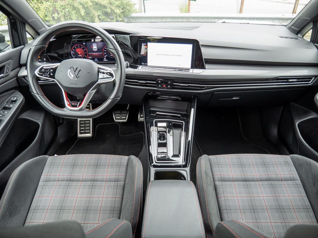 Volkswagen Golf - Bild 9