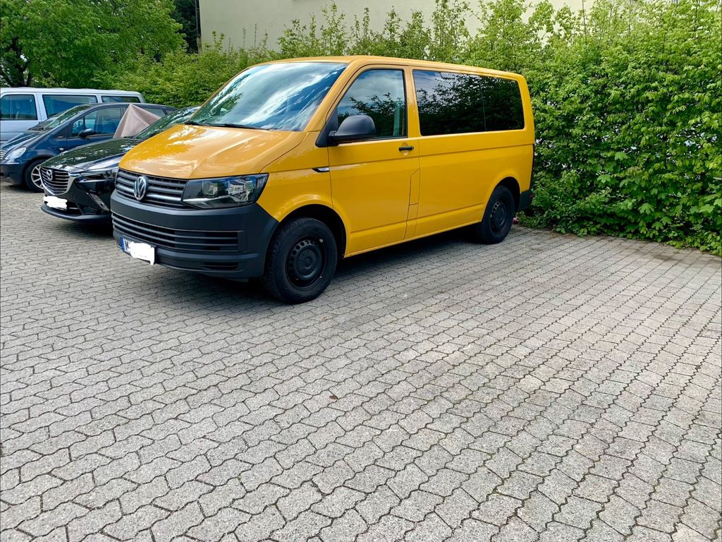 Image of Volkswagen T6 Caravelle