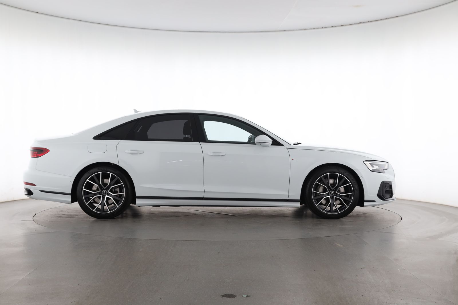 Audi A8 - Bild 7