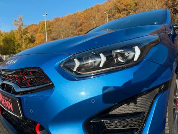 Kia Ceed GT 1.6 T-GDI DCT7 Memory Navi AHK abnehmbar
