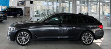 Fahrzeugabbildung BMW 520d Sport Line Kamera Alarm NaviProf HiFi 19"